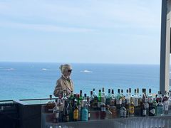 -瑰丽酒店·海吧·天际下午茶·现场DJ·天台酒吧