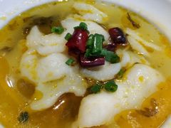 金汤酸菜鱼-老乡鸡(国华广场店)