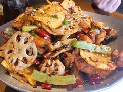 干锅牛蛙-川流不息(北蔡休闲广场店)