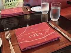 -db Bistro & Oyster Bar by Daniel Boulud(滨海湾金沙店)