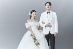 -易摄影婚纱摄影工作室