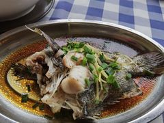 -钱大妈海鲜饭店(保利林语店)