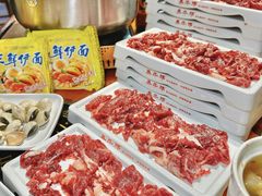-养牛邓·潮汕牛肉海鲜自助火锅(广州店)