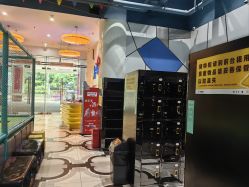 -反弹蹦床公园·亲子乐园·团建·派对(尚品奥莱店)