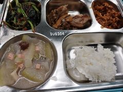 -上海市静安区教育学院附属学校(江宁校区)