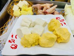 -屯老二农家铁锅炖·行业领军者(梅江店)