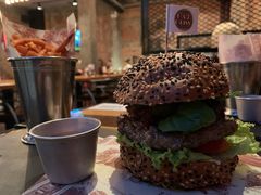 -FAT COW(虹梅路店)