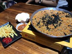 -辛明堂洞韩式芝士年糕火锅(万达店)