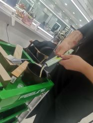 -镁连社·美联社