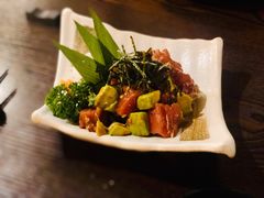 金枪鱼拌牛油果-角落里(中山公园店)