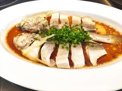 葱油蒸黄鱼-名佳荟