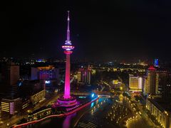 -云顶旋转自助景观餐厅