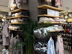 -MUJI无印良品(滨江宝龙城店)