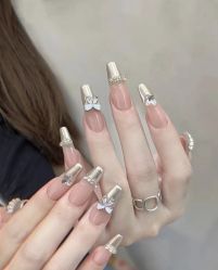 -妙睫屋日式美甲美睫