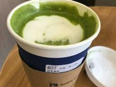 抹茶拿铁-瑞幸咖啡(未来国际大厦店)