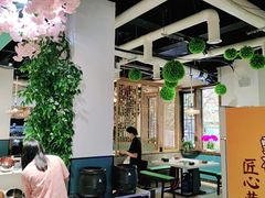 大堂-贵府酸汤牛肉火锅·贵州老字号(飞山街店)