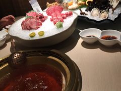 -余欢领鲜火锅(新街口店)