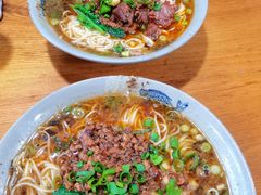 -丁丁猫重庆小面(徐州路店)