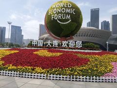 -东港音乐喷泉广场