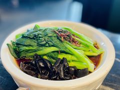 白灼菌菇菜心-新白鹿餐厅(虹桥南丰城店)