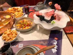 -牛村来人潮汕牛肉火锅(西单店)