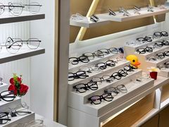 -LOGO眼镜·蔡司品牌折扣店(龙华清湖店)