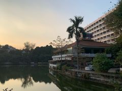 -暨南大学（石牌校区）明湖楼