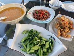 -七的湖·晚芳亭·阳澄湖农家菜·大闸蟹(莲花岛店)