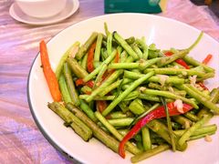 -霄汉牛三鲜湖北砂锅菜(万松园2店)