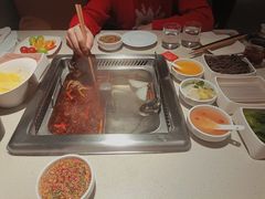 -海底捞火锅鲜切牛肉主题店(长寿路店)