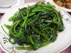 -洪霞餐馆