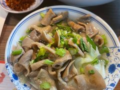 -肖四女乐山跷脚牛肉(世博源店)