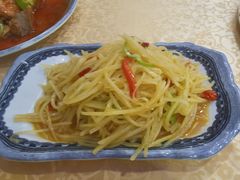 -维吾尔餐厅(宜山路店)