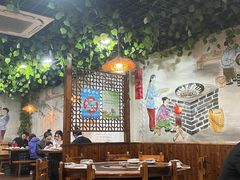 大堂-三里屯土灶炖公鸡地锅鸡(江东店)