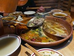 酸辣锅底-洱火云南酸菜牛肉火锅(石景山当代商城店)