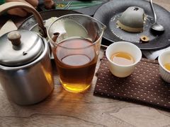 草莓焙茶-知亘茶食