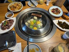 -锅老头海鲜铁锅炖
