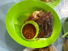 -明记烧鱼美味店