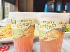 -肥肥虾庄·金牌油焖大虾(杨园滨江时代walk店)