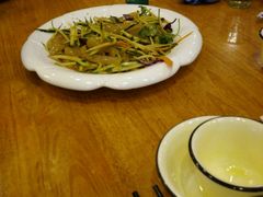 -东北农家小院(定西路店)