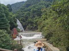 -华蓥山天意谷景区