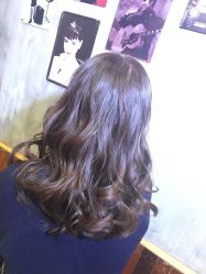 -PE SALON