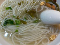 -凤起龙游老面包子(凯德晶品店)