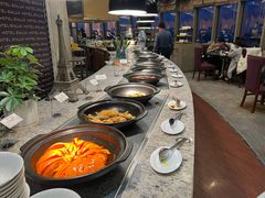 -怡豪大饭店·银顶旋转餐厅