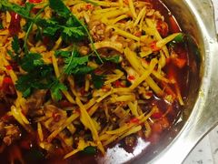 -兔行天下-鸿鹤鲜锅兔(中海国际店)