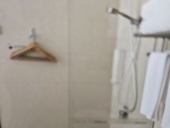 -卡罗酒店(东门晒布地铁站店)