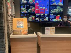 -麦当劳(伟城广场店)
