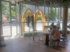 -麦当劳(北苑秋实路店)