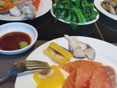 -大中华希尔顿酒店-念自助餐·嗨啤·小龙虾