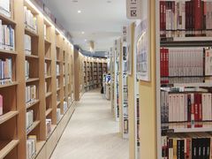 -广州市白云区图书馆